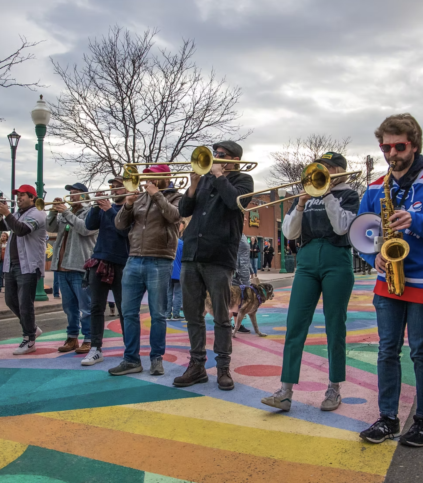 Mardi Gras hits Olde Town this Tuesday 🎭