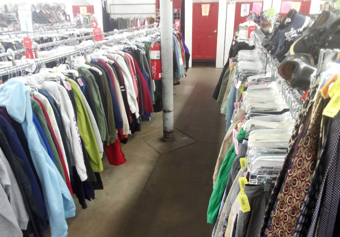 🛍️ Denver’s Best Thrift Finds (Without Breaking the Bank)