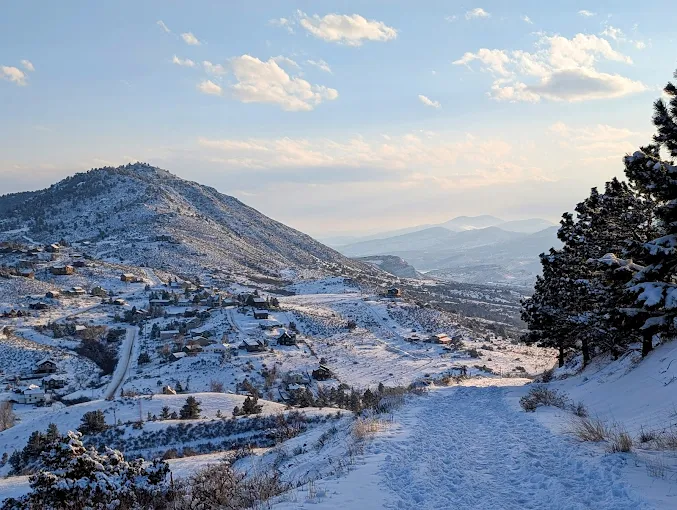 ❄️ Favorite Winter Hikes Around Fort Collins (No Snowshoes Required)