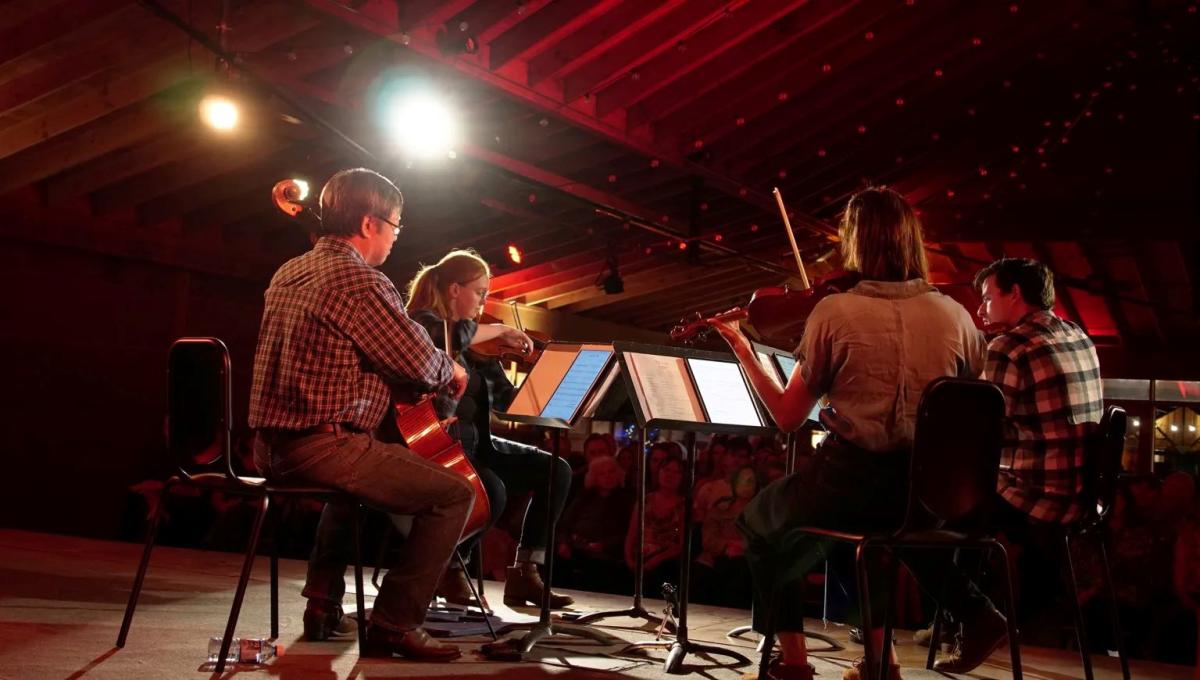 🎶 Longmont’s Weekend = Live Music + Local Vibes