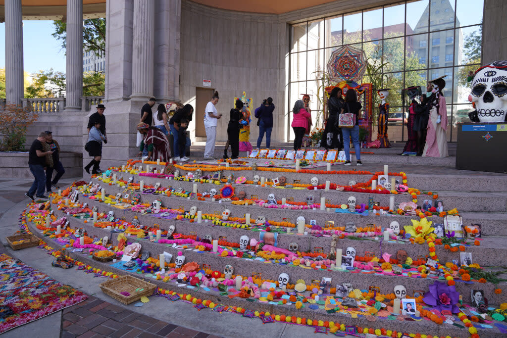 👻 Ghosts, Spirits & Spooky Parades Take Over Denver